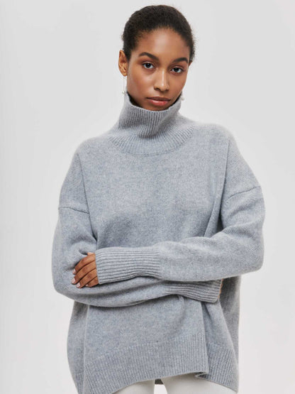 Pull d’hiver à col roulé pour femme, chaud et élégant.