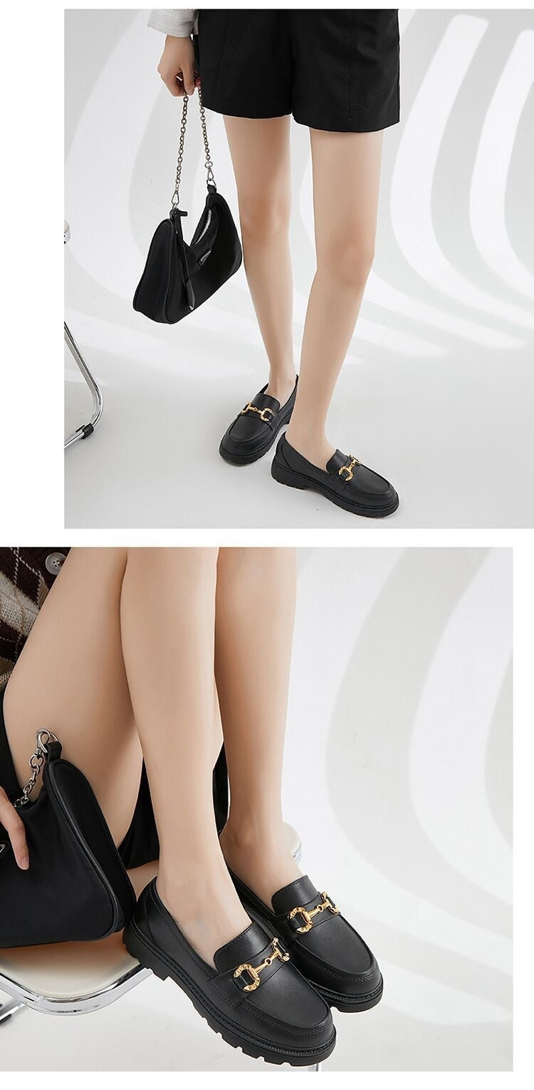 Chaussures Plateformes Rétro à Bout Rond & Boutons Dorés