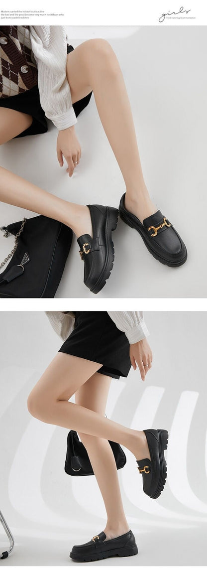Chaussures Plateformes Rétro à Bout Rond & Boutons Dorés