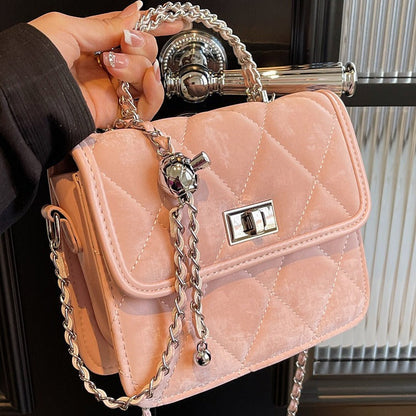 Sac messenger pour femme avec chaîne décorative