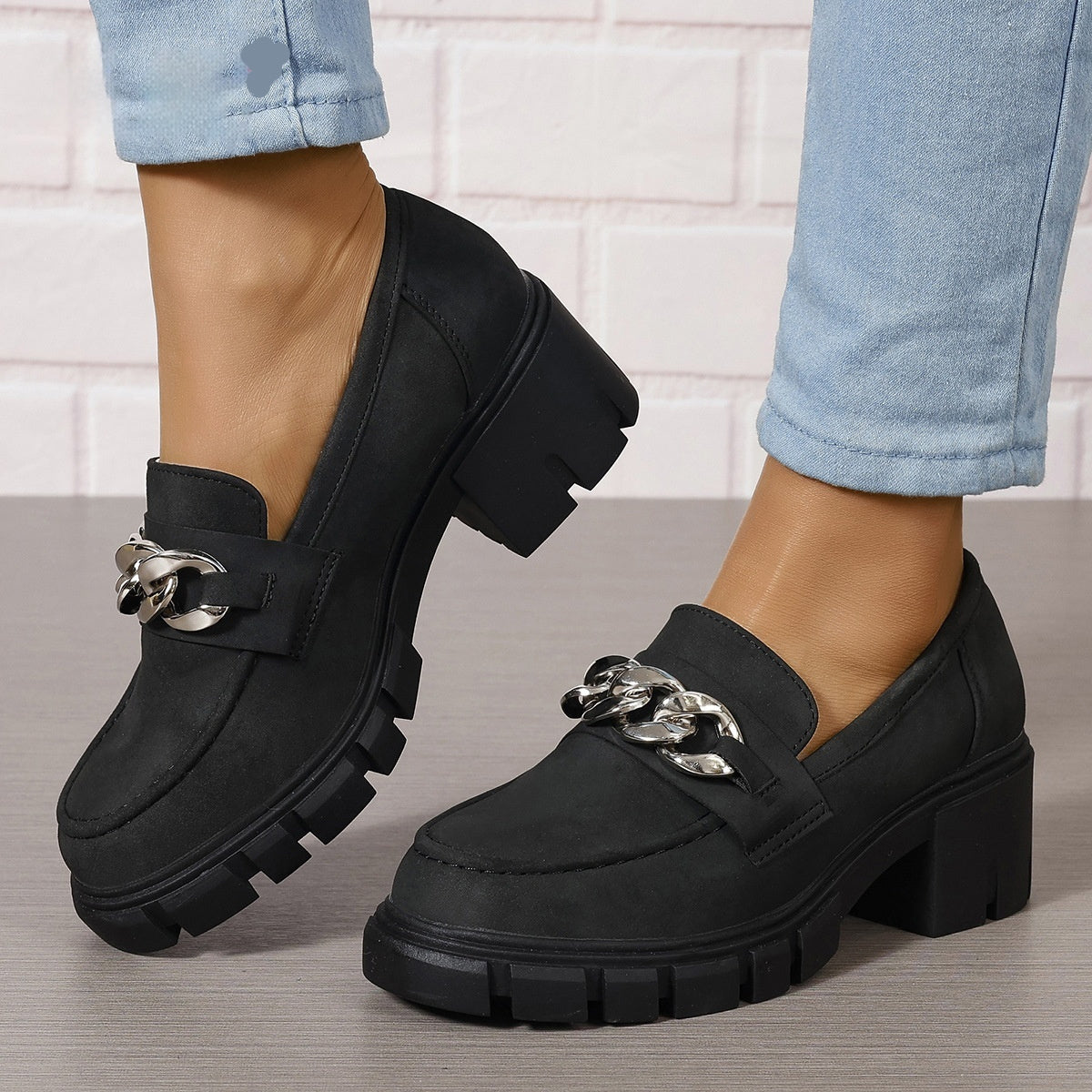 Chaussures à Chaîne Élégantes