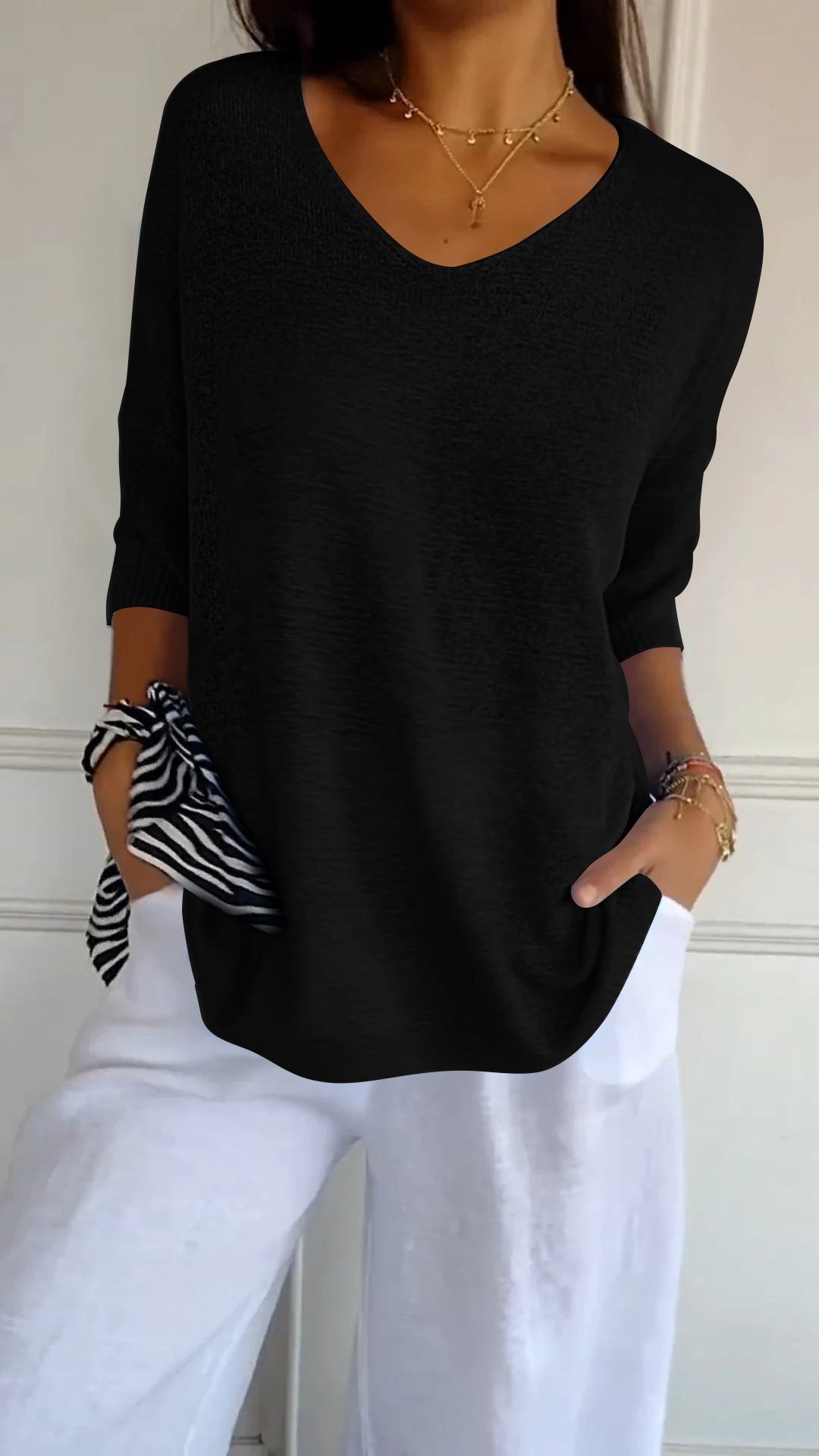 Pull à Col V Ajusté en Maille Fine