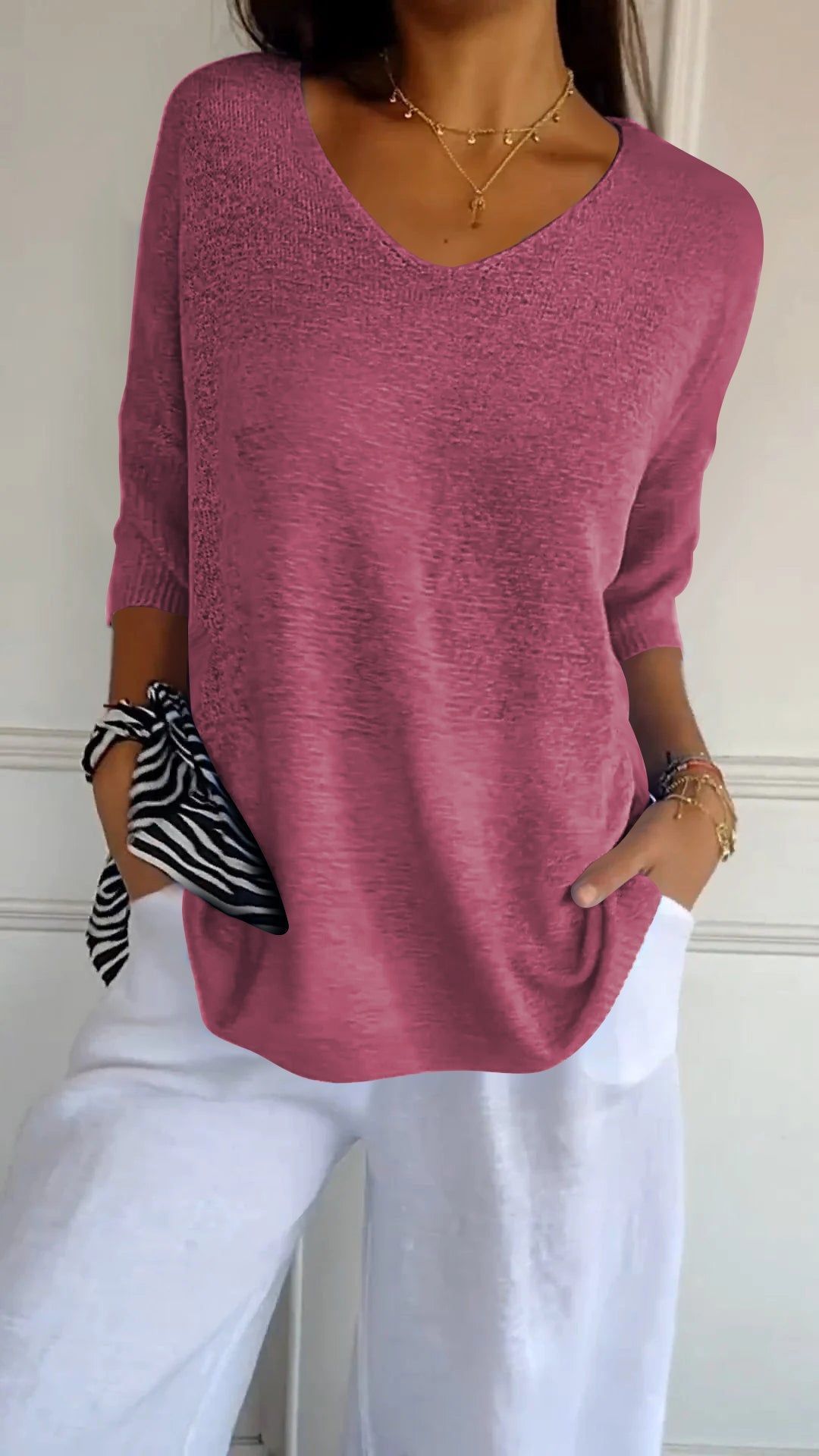 Pull à Col V Ajusté en Maille Fine