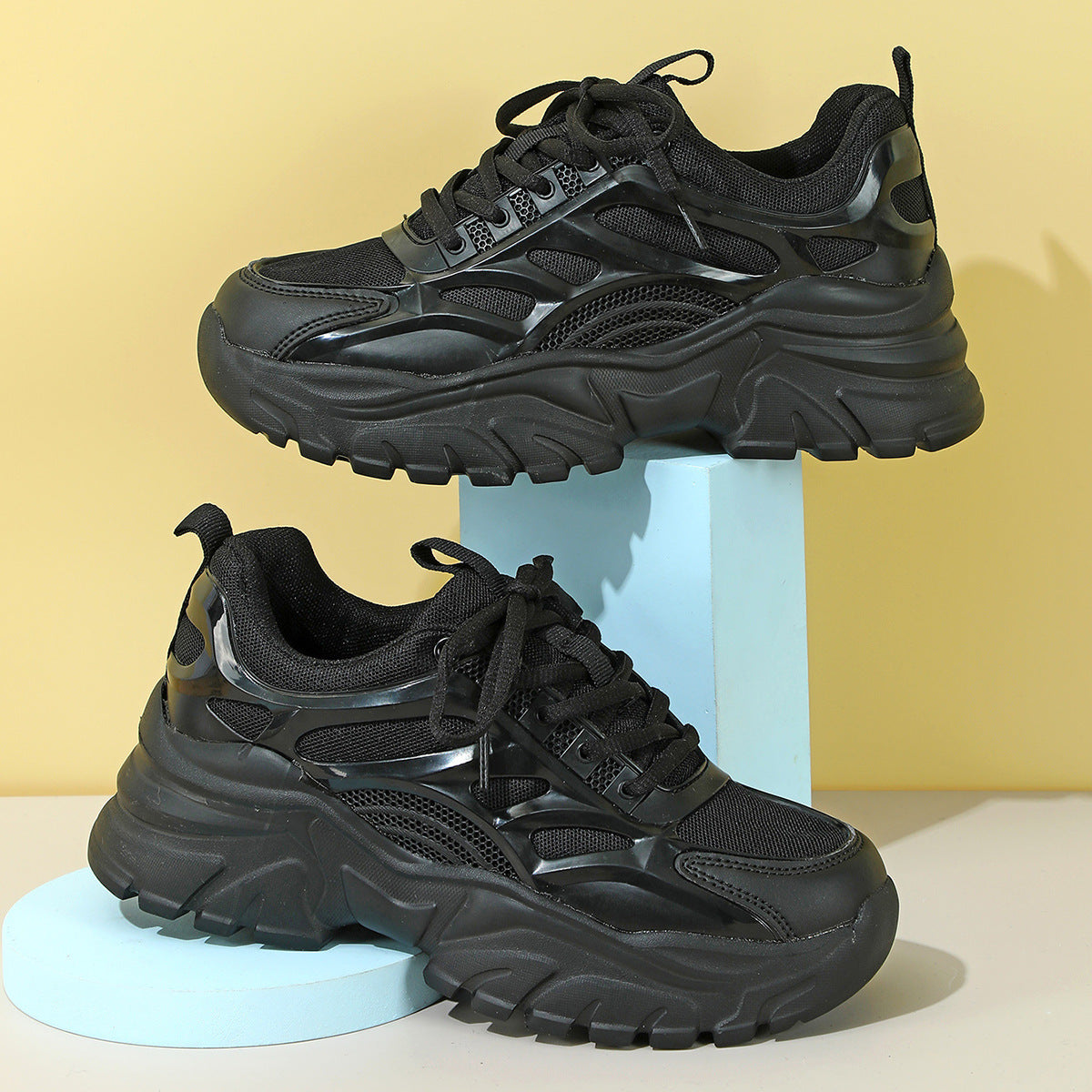 neakers outdoor amorti épais
